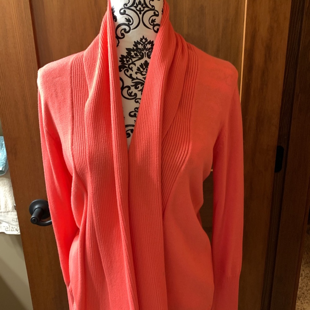 Tahari sweater